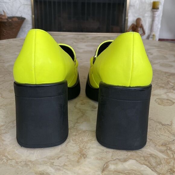 Call It Spring Noella Chain Platform Neon Green Vegan Leather Chunky Loafers - Picture 7 of 13